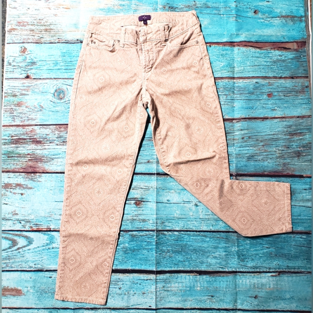 NYDJ Not Your Daughter's Jeans Neutral Paisley Print Size 2